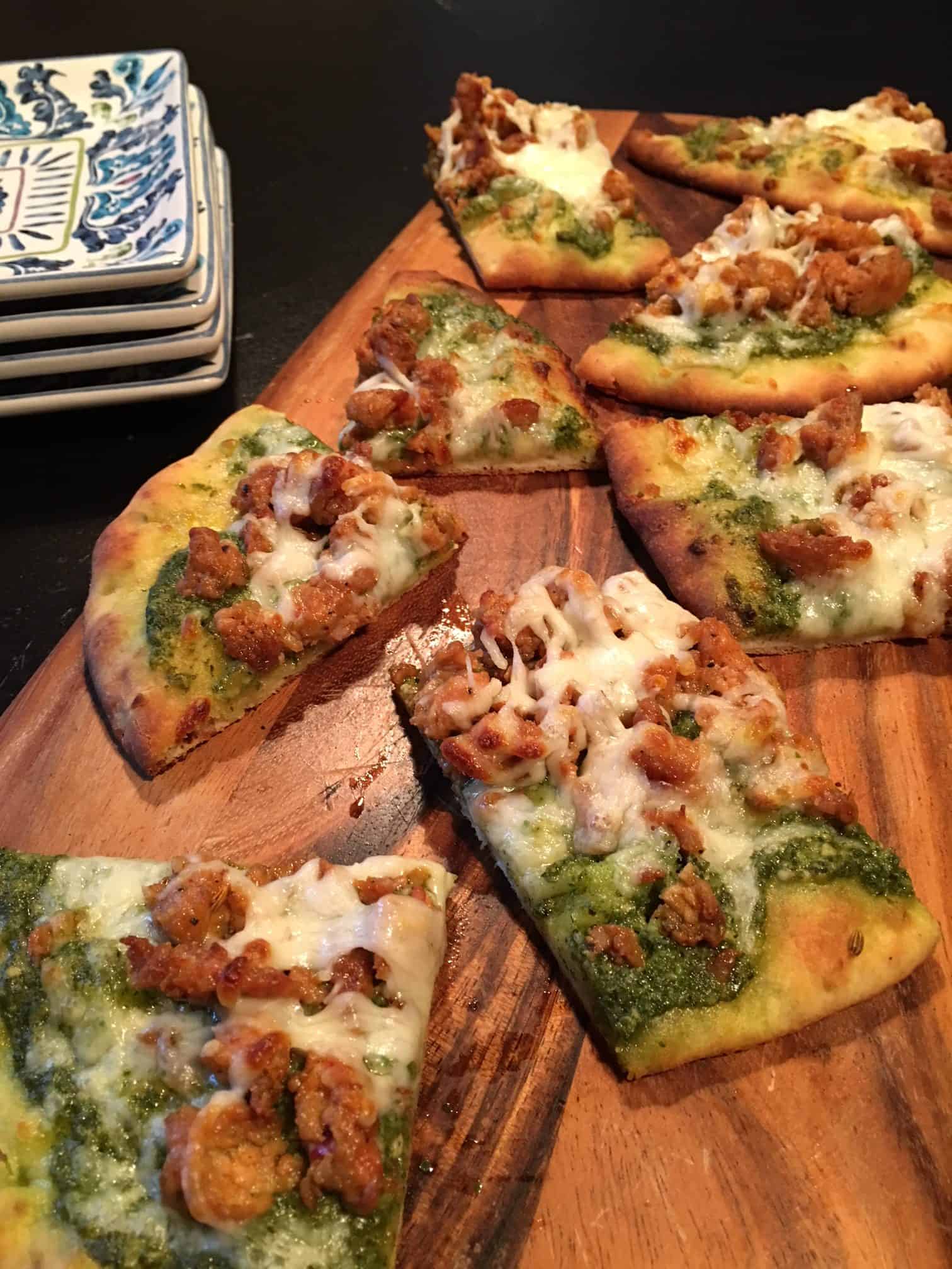 Naan Sausage and Pesto Pizzette