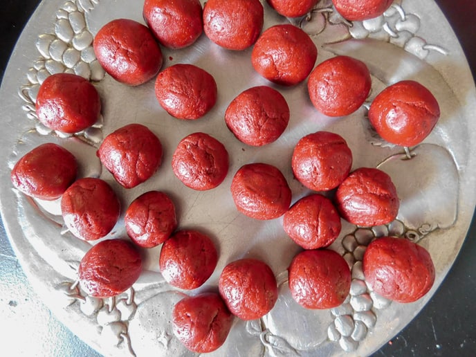 Fireball No Bake Cake Mix Truffles