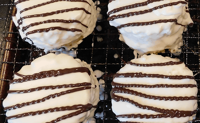 Copycat Zebra Cakes Trounce Original