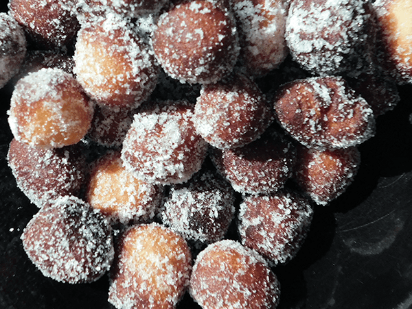 Fried Donut Holes – Ridiculously Easy!