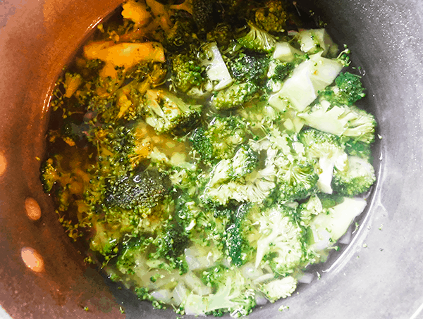 broccoli in broth 