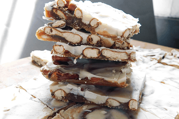 Pretzel Toffee Bars 4 Easy Ingredients to Bliss